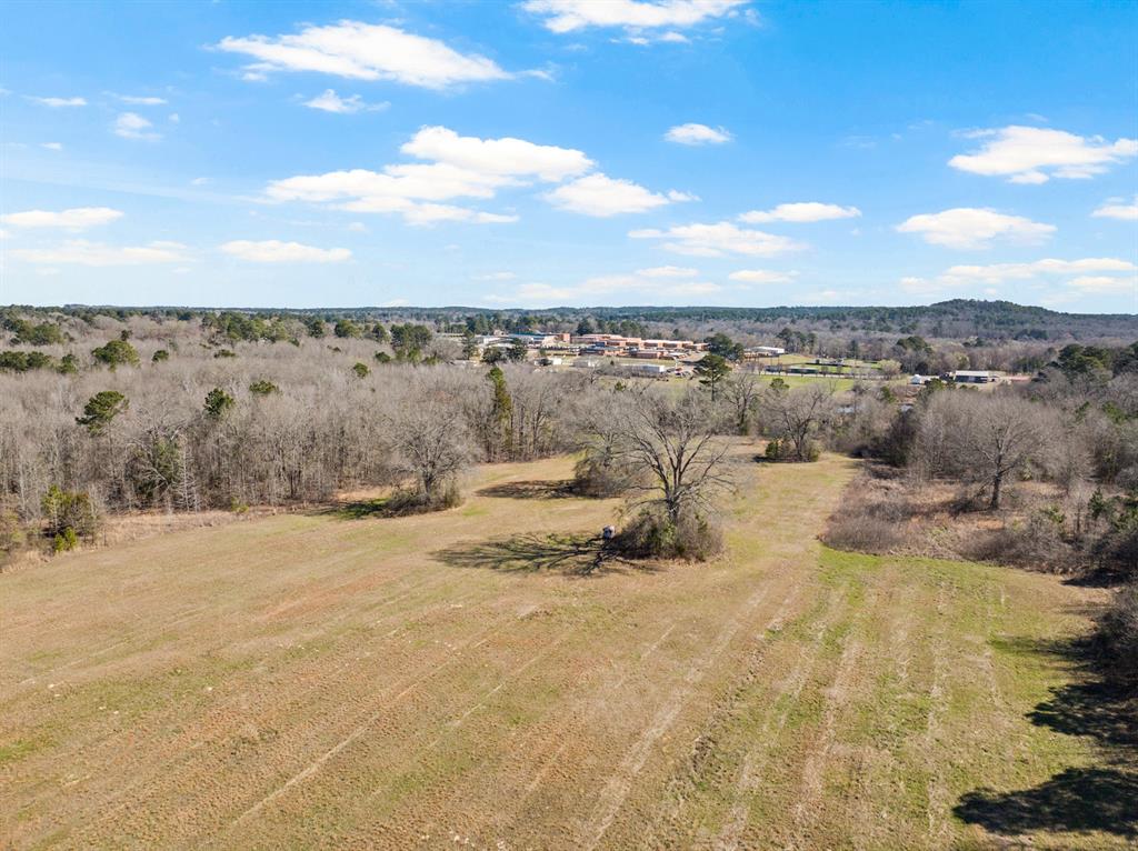 If you’re searching for the perfect place to build, this rare opportunity checks all the boxes. Enjoy the convenience of being just minutes from town while still having the space and privacy that acreage provides. The beautiful landscape offers endless potential with road access on two sides—whether you envision developing the land, creating custom water features, or designing your dream home with room to grow. With no restrictions, the possibilities are truly unlimited.
Bring your vision and make it your own!