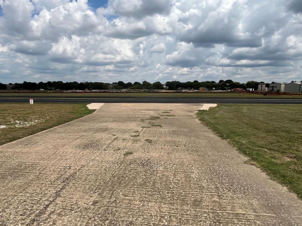 AERO COUNTRY ESTATES - Commercial Sale