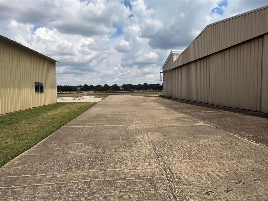 AERO COUNTRY ESTATES - Commercial Sale