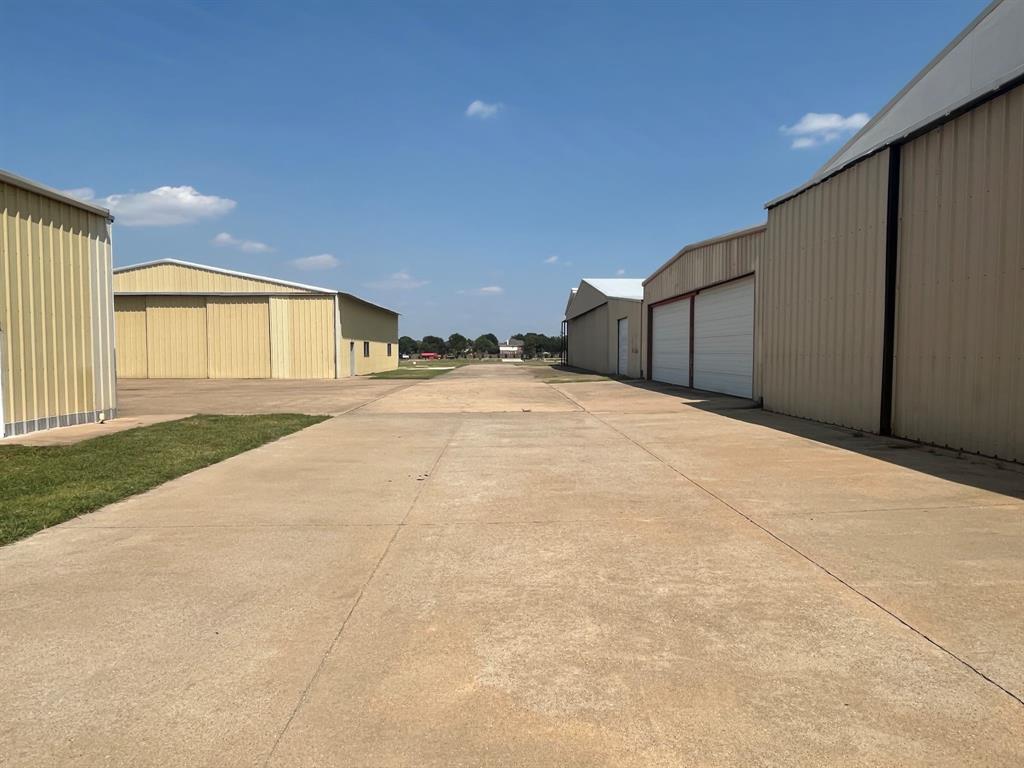 AERO COUNTRY ESTATES - Commercial Sale