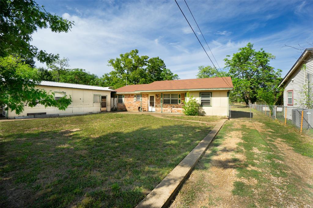 G DEL TORO - Residential