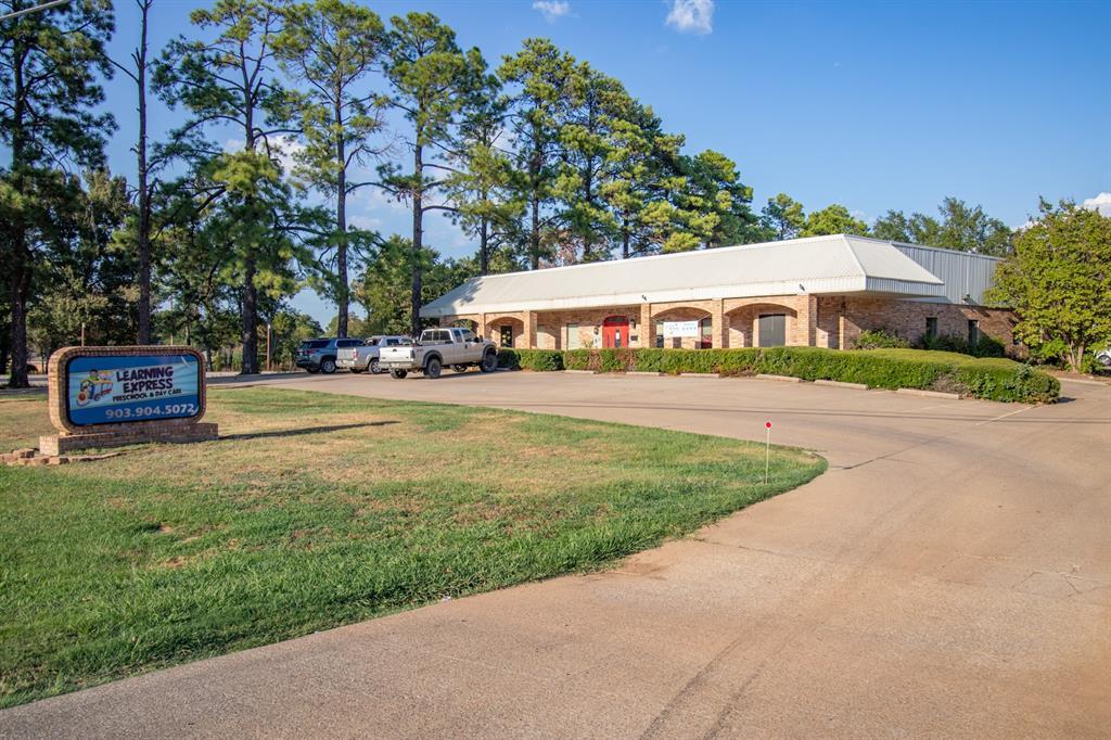 Ready Made DayCare Center ready to lease.  Also ready for all medical, commercial & office uses.  1315 S. Palestine building is functional & versatile. Nestled in the heart of the thriving Athens UT Health Medical District, this recently renovated gem offers an exceptional opportunity for businesses seeking a prestigious address. Boasting an impressive 18 individual rooms, a well-equipped kitchen, a welcoming reception area, and three spacious restrooms.

This property has been thoughtfully designed to meet the diverse needs of today's businesses. This is ready to occupy as a Daycare Center. Or whether you envision a dynamic medical practice, a cutting-edge law firm, or any other professional endeavor, this space is your canvas to create and innovate. Ample front and back parking spaces ensure that your clients and team will always have a hassle-free experience.
Contact us today for a viewing and discover the endless possibilities that await you. Journey to success begins here.