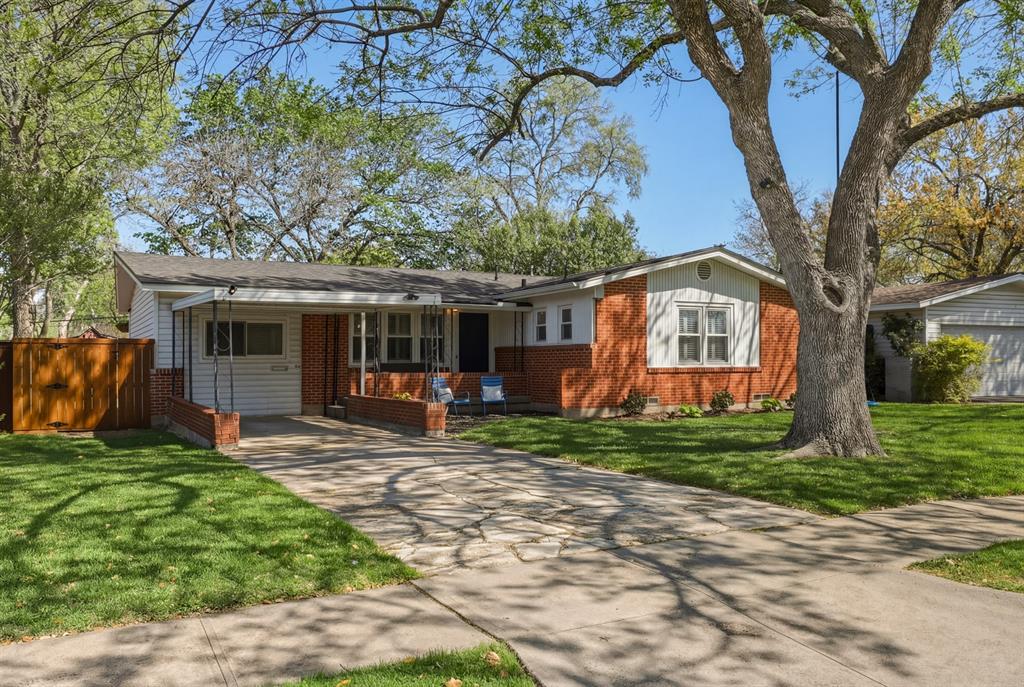 Lochwood - Residential