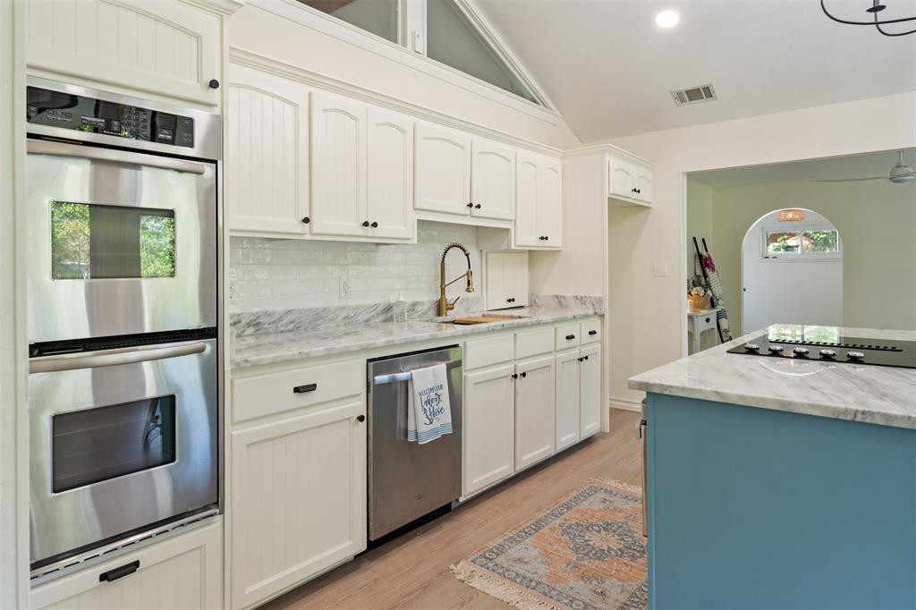 Point La Vista - Residential