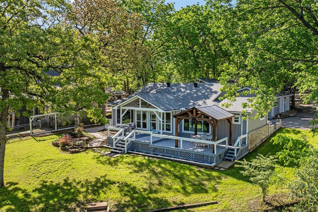 Point La Vista - Residential