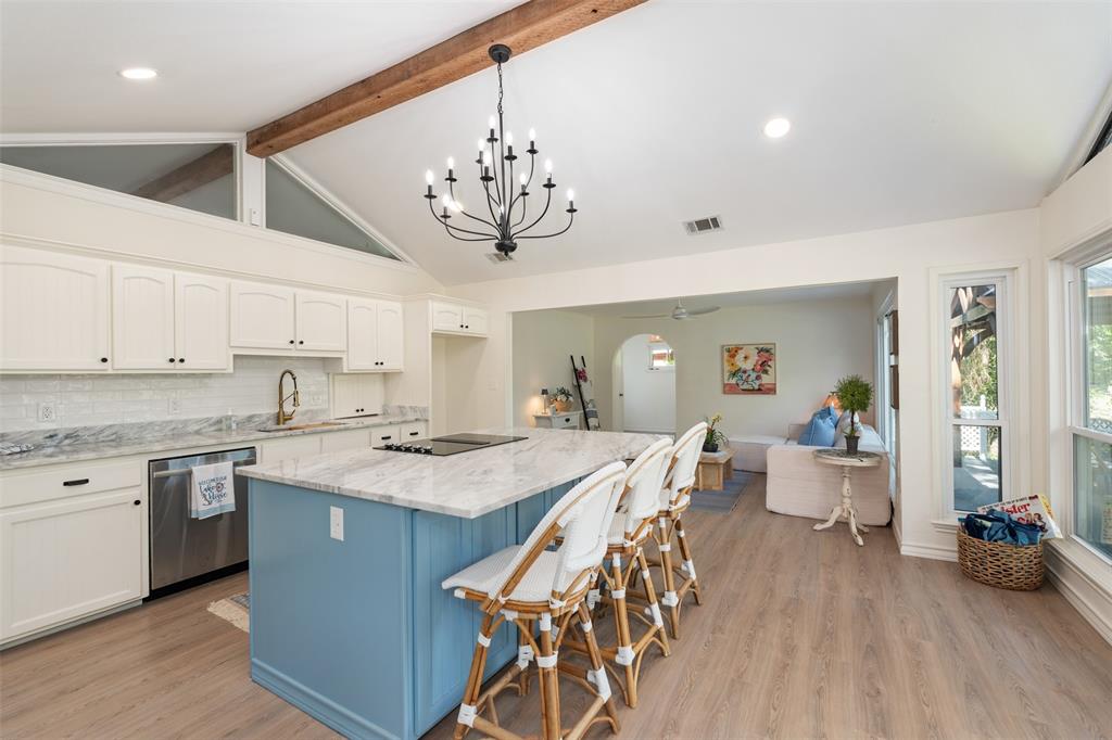Point La Vista - Residential