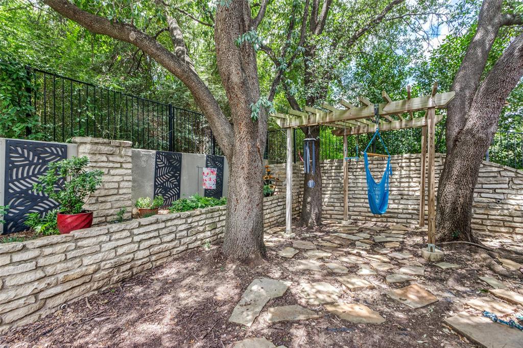 Overton Woods - Residential