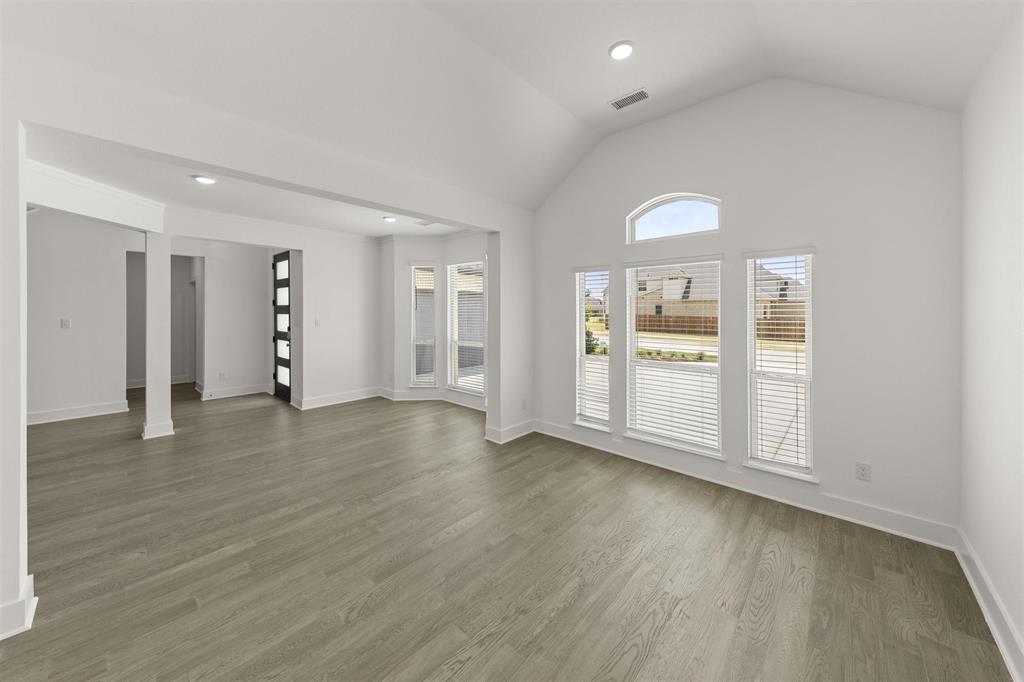 Broadmoor Estates - Residential