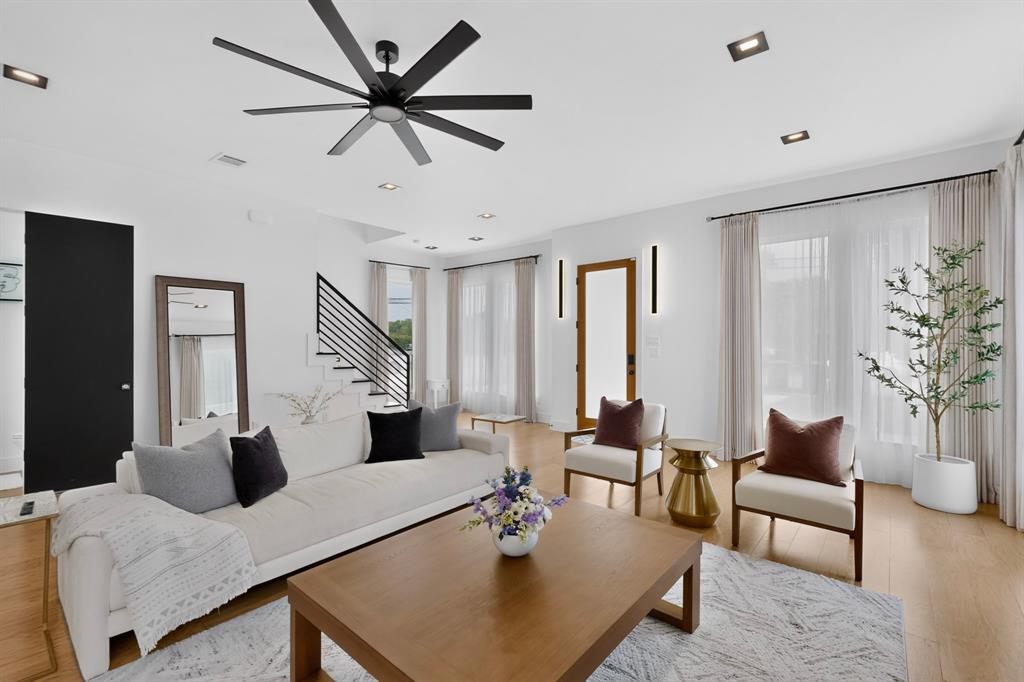 Grahams W W Rev - Residential
