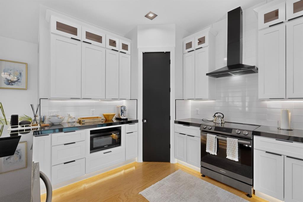 Grahams W W Rev - Residential