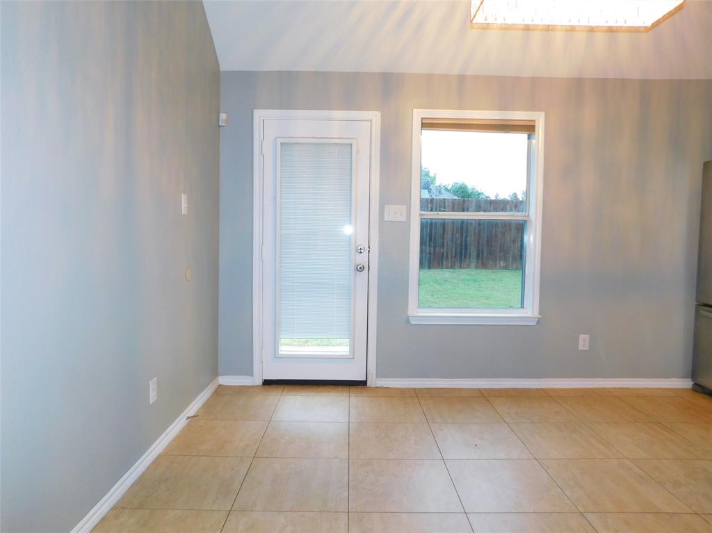 Sundown Ranch Ph 3 - Residential Lease