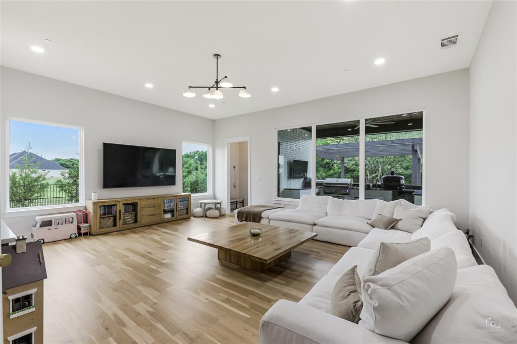Hawks Wood Ph 2 - Residential
