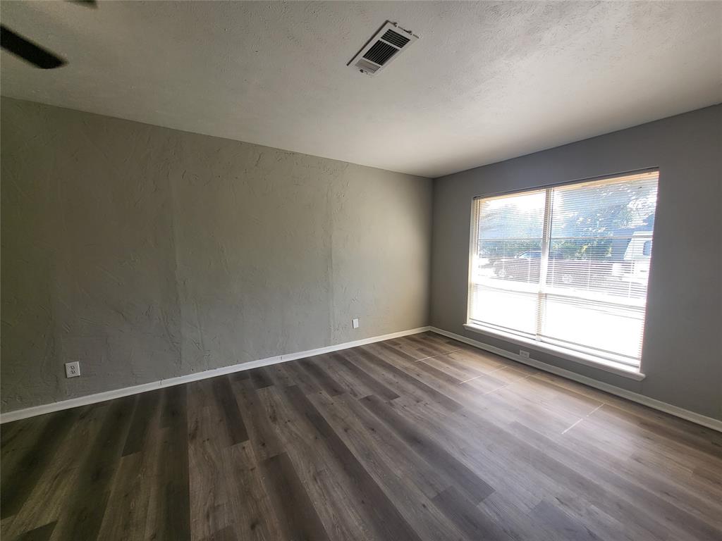 Linnstead J C Add - Residential Income