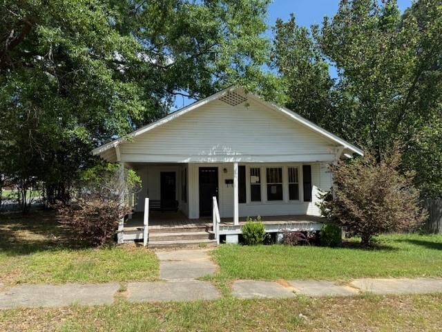 Nice 2br-1ba home on corner lot. Convenient to central Minden, shopping and restaurants. Fenced in backyard with storage building. Property sold in as is condition with no repairs made by the seller. Cash or conventional financing offers only.