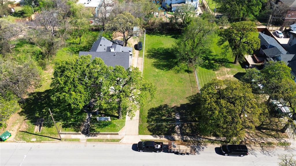 Prime investment opportunity in Dallas! Value is in the land. Located just minutes from Downtown Dallas, this property offers excellent redevelopment potential for builders and investors. Ideal for a luxury single-family home or potential development of multiple zero lot line homes or multifamily units (buyer to verify zoning and development options). Existing structure on property. Sold as-is. Convenient access to major highways, schools, and city amenities. Don’t miss this high-growth opportunity!