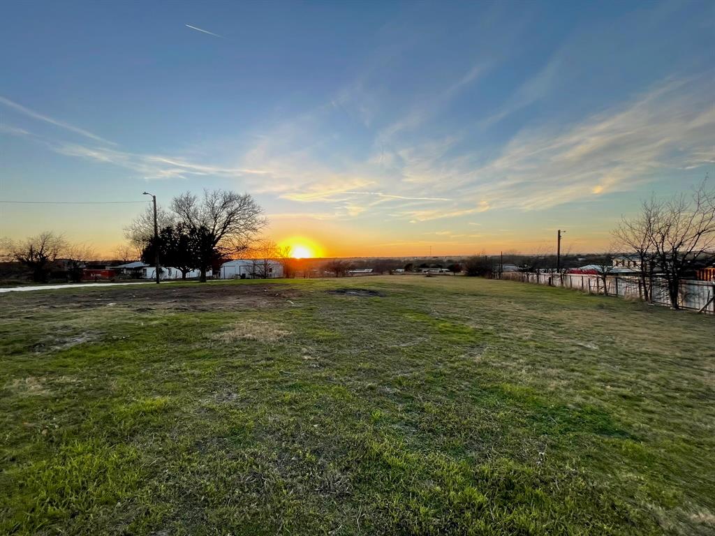 Great opportunity on a 1.6 acre lot. Ready for your creativity! Great location in Joshua and perfect blank canvas for a new build, or mobile home! Home next door on 1 acre is also available, see MLS # 21191001