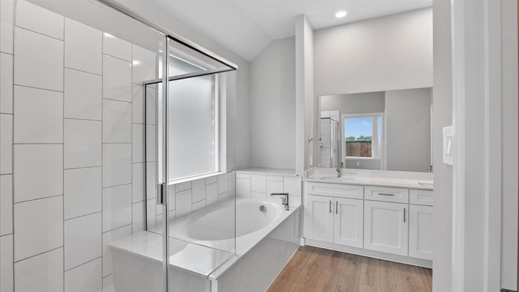 Lakeview Pointe - Residential