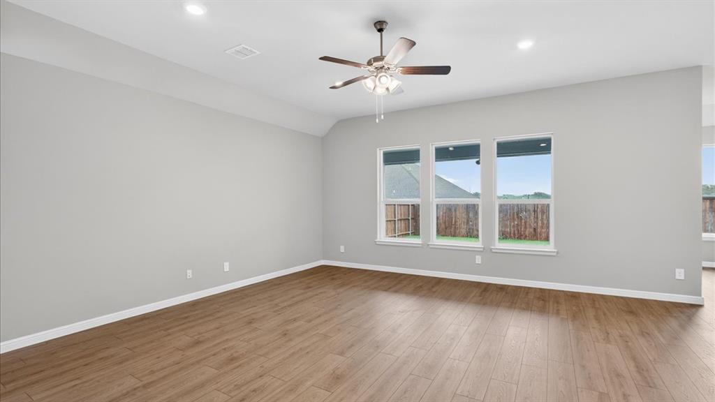 Lakeview Pointe - Residential