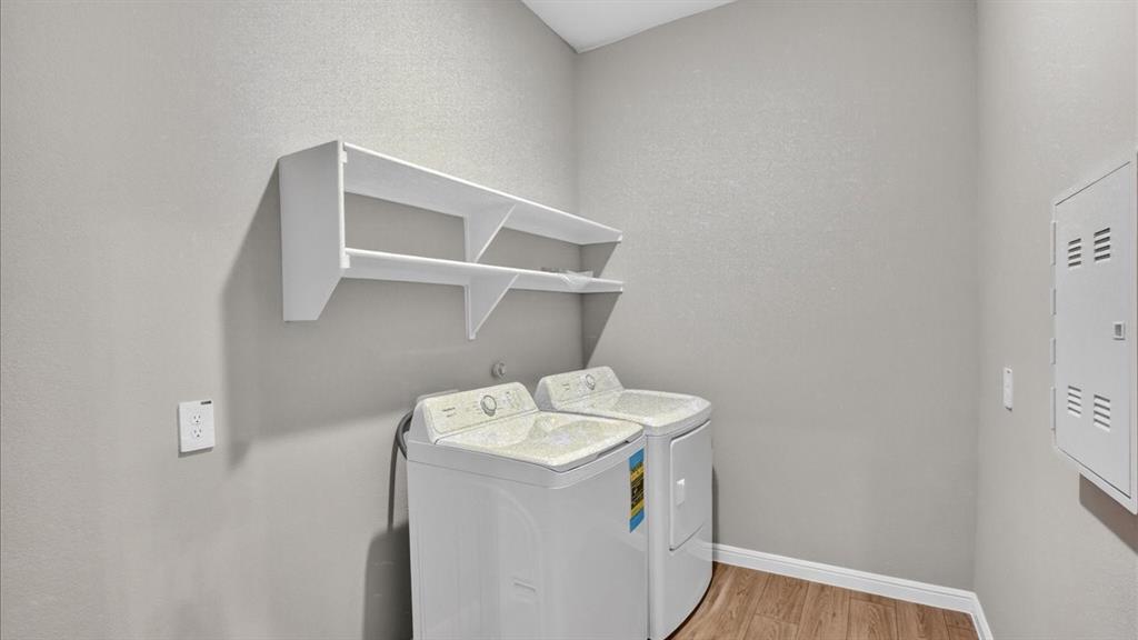 Lakeview Pointe - Residential
