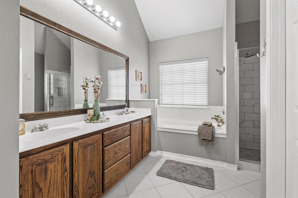 Thoroughbred Ridge - Residential