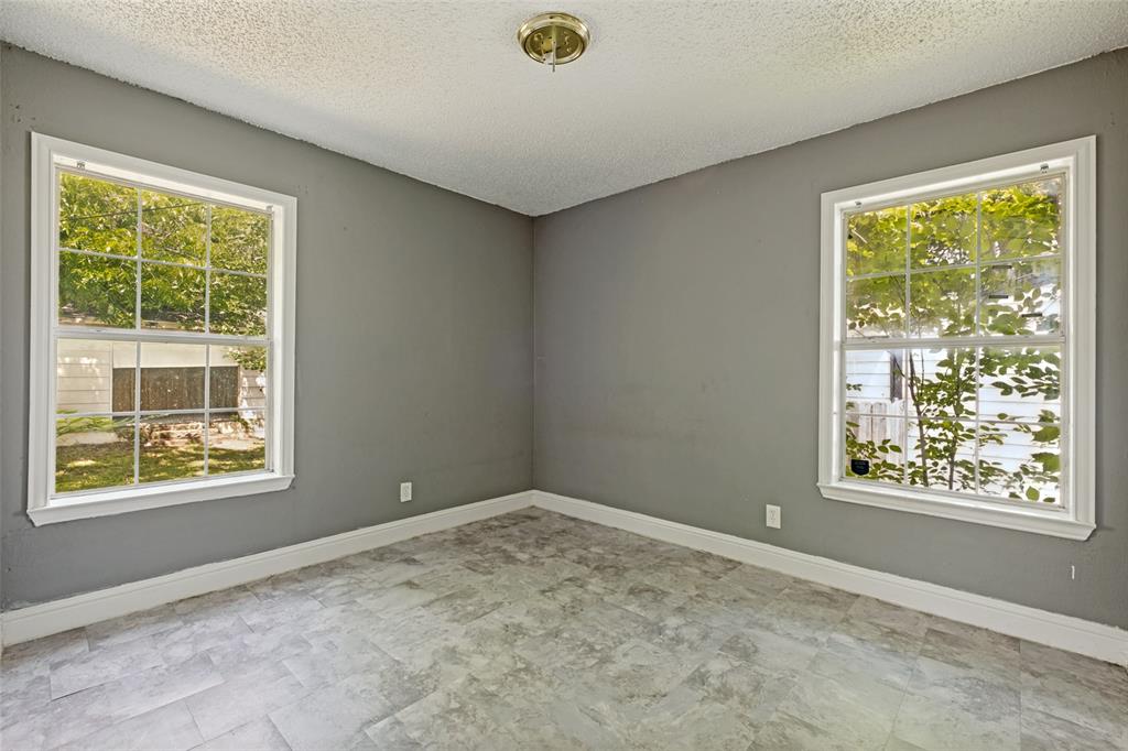 Pecan Crest Rev - Residential