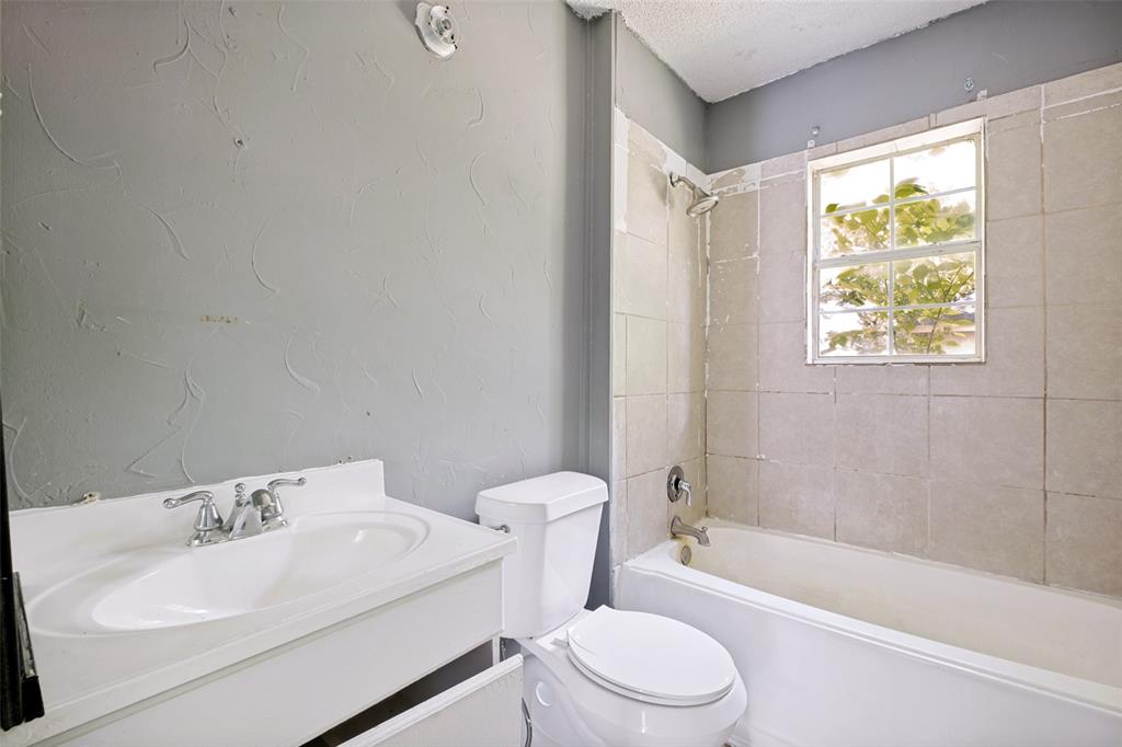 Pecan Crest Rev - Residential
