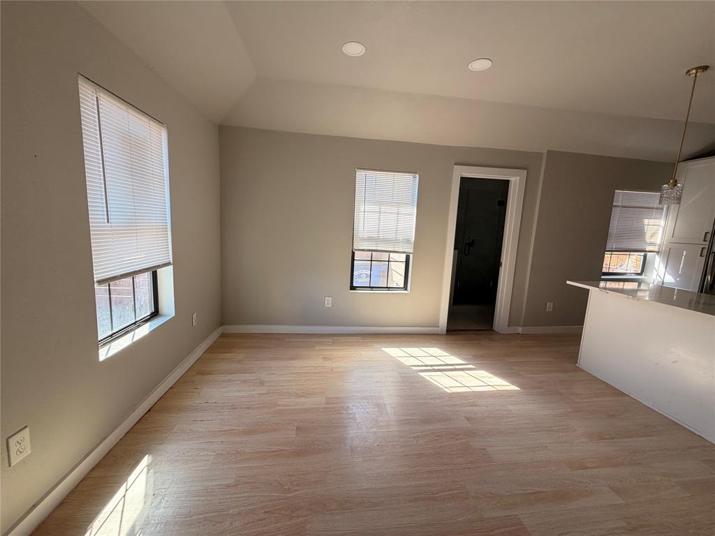 Grand Glasgow Condos - Residential