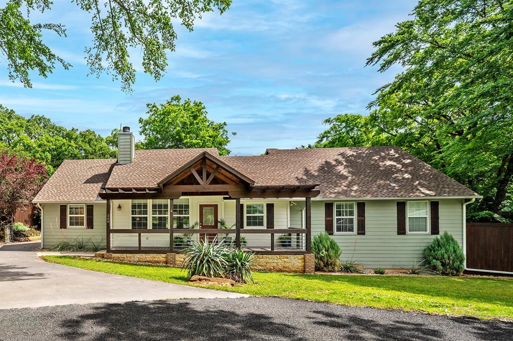 Nestled near beautiful Lake Texoma, this spacious 5-bedroom, 4-bath home sits on over half an acre in a private gated subdivision, offering both privacy and convenience. Surrounded by mature trees on a heavily wooded lot, the property provides a peaceful, natural setting perfect for relaxing or entertaining.The home features generous living spaces designed for comfort and functionality, while the detached shop adds incredible versatility for hobbies, storage, or workspace needs. Located just minutes from the lake, this property is ideal for those who love boating, fishing, and enjoying the outdoor lifestyle Lake Texoma is known for.
Whether you're looking for a full-time residence or a weekend retreat, this home combines space, charm, and an unbeatable location in one exceptional property.