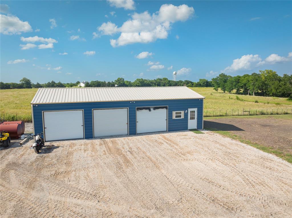 A0818 M MC LARY, ACRES 20.003 - Residential