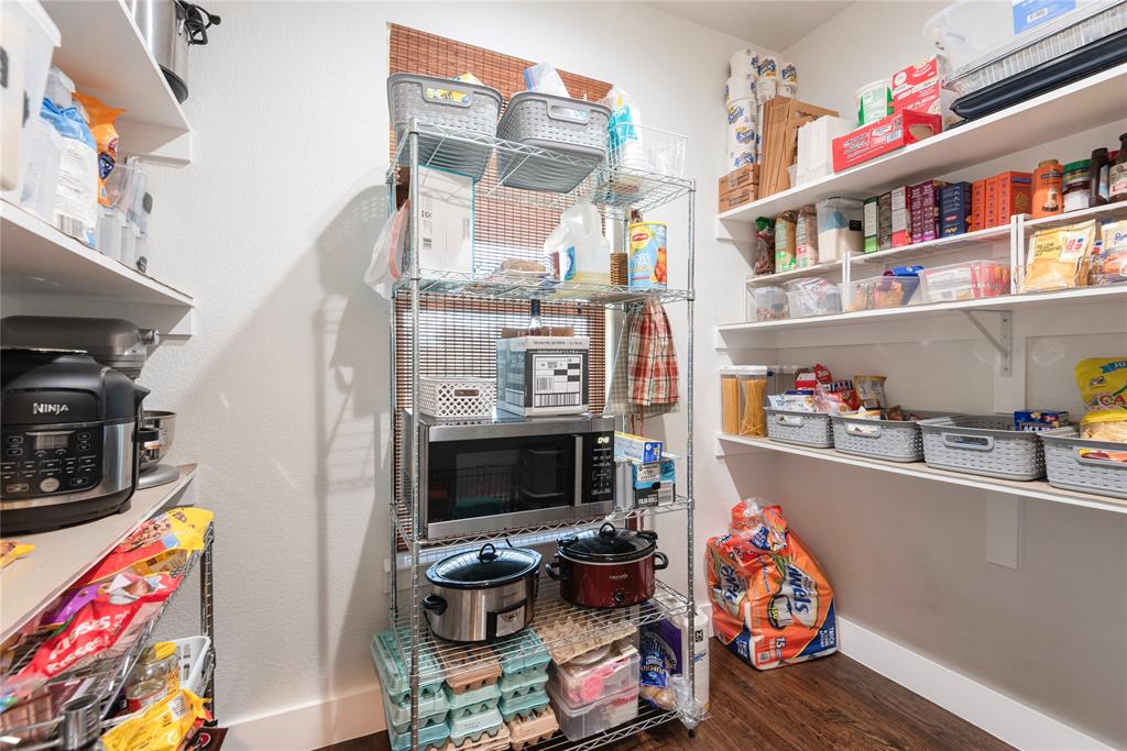 A0818 M MC LARY, ACRES 20.003 - Residential
