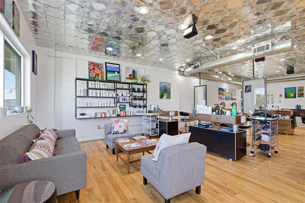 George Bryans 3rd Oak Cliff - Commercial Sale