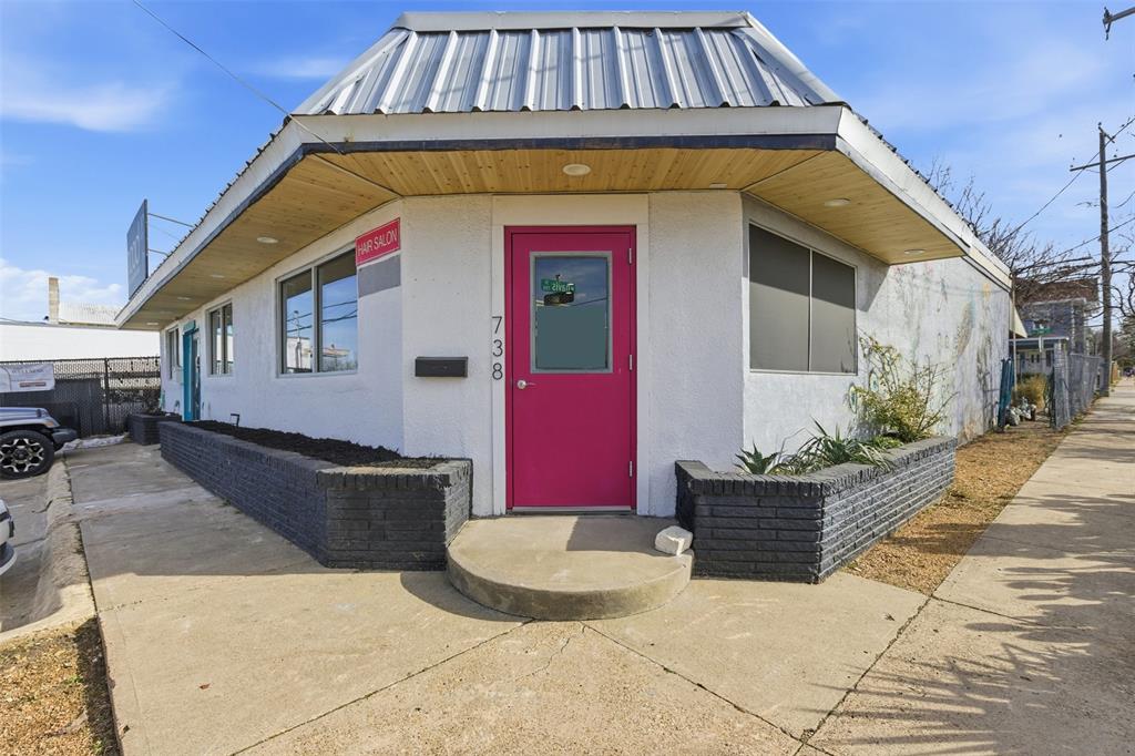George Bryans 3rd Oak Cliff - Commercial Sale