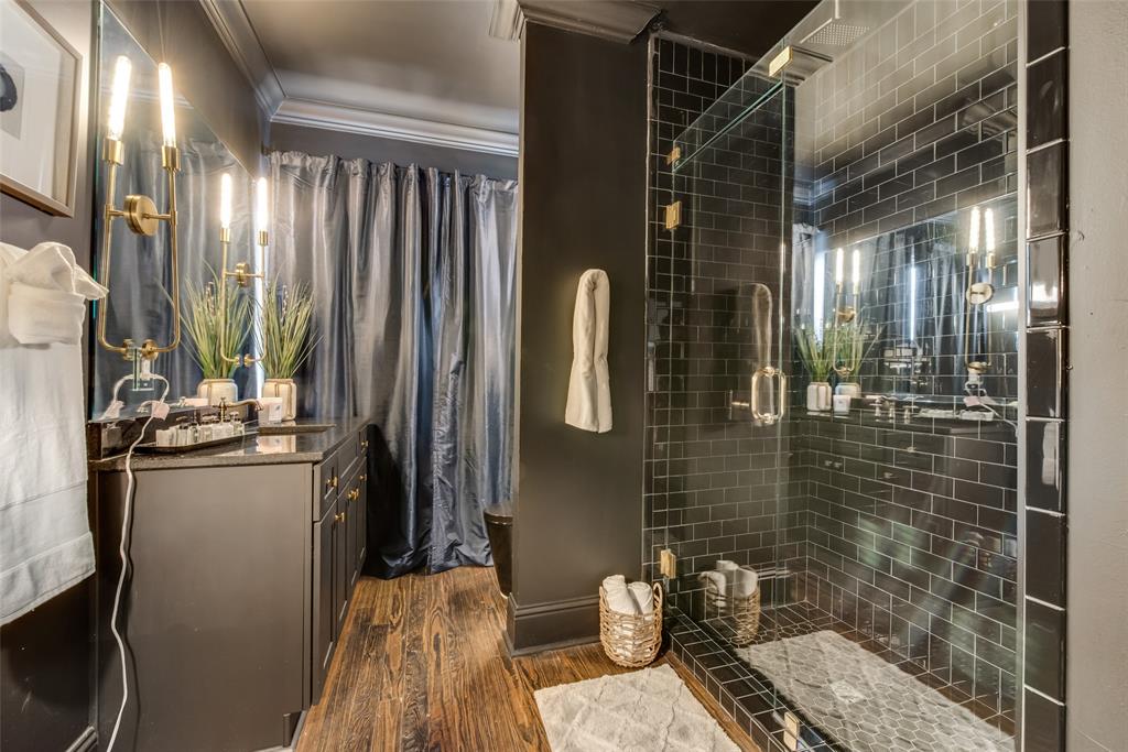 Munger Place - Residential Income