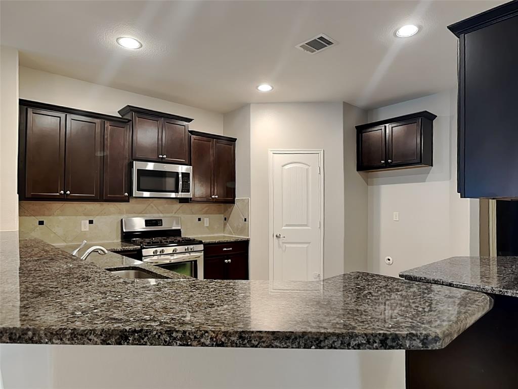 Villages Of Melissa Ph 2a - Residential Lease