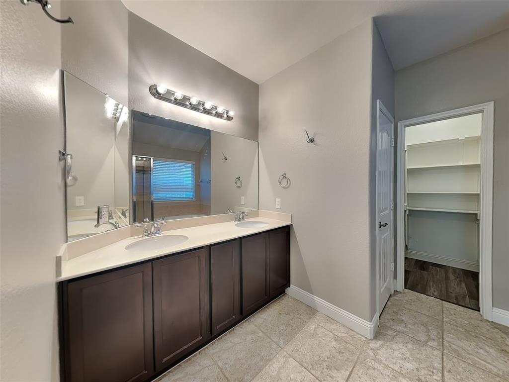 Villages Of Melissa Ph 2a - Residential Lease