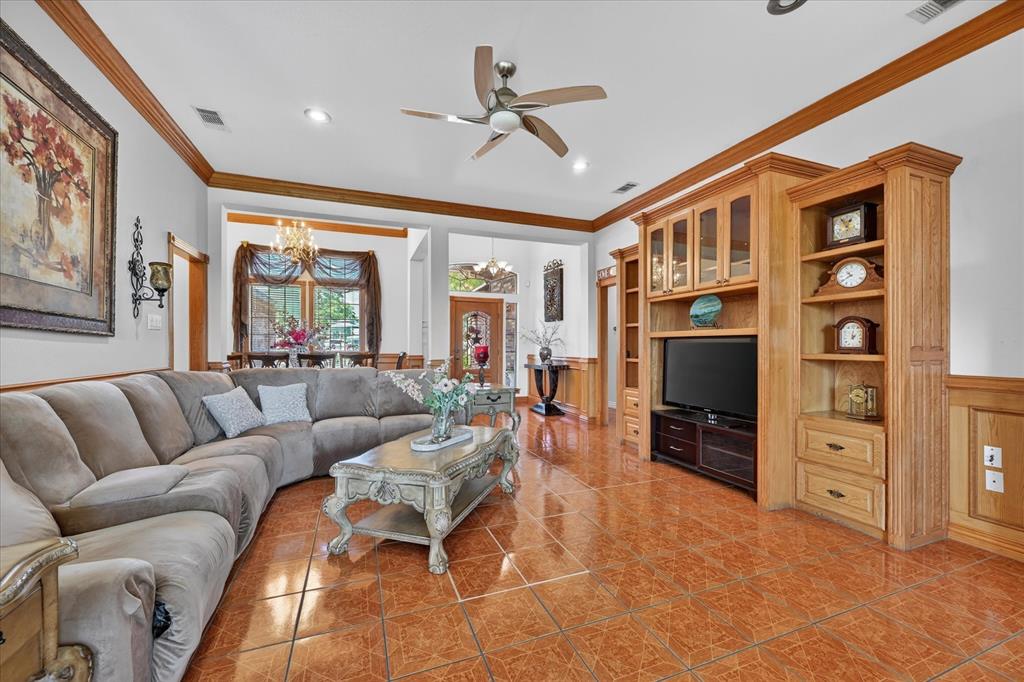 Sp Railroad - Residential