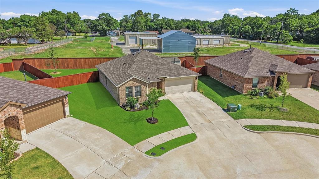 Three Oaks Addn - Residential