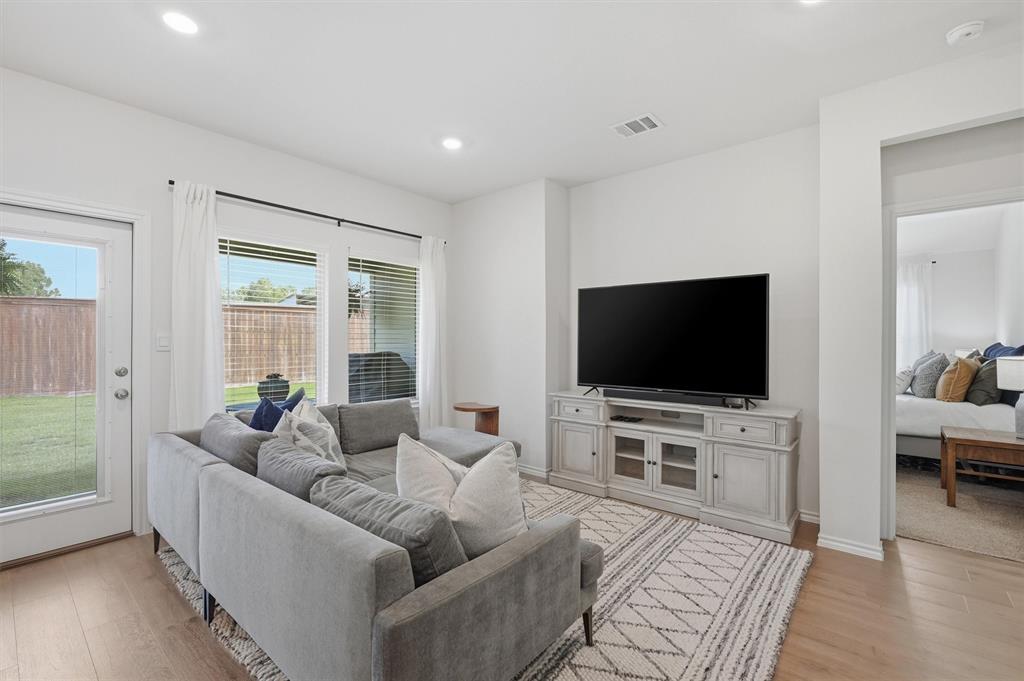 Three Oaks Addn - Residential