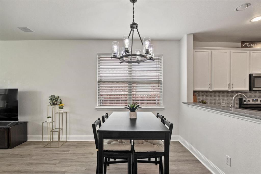 Sunset Pointe Ph Eight - Residential Lease