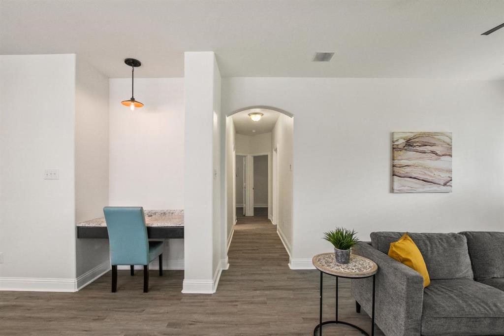 Sunset Pointe Ph Eight - Residential Lease