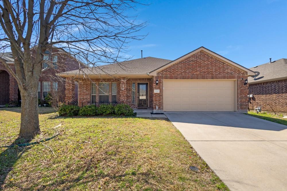 Villages Of Melissa Ph 1 - Residential