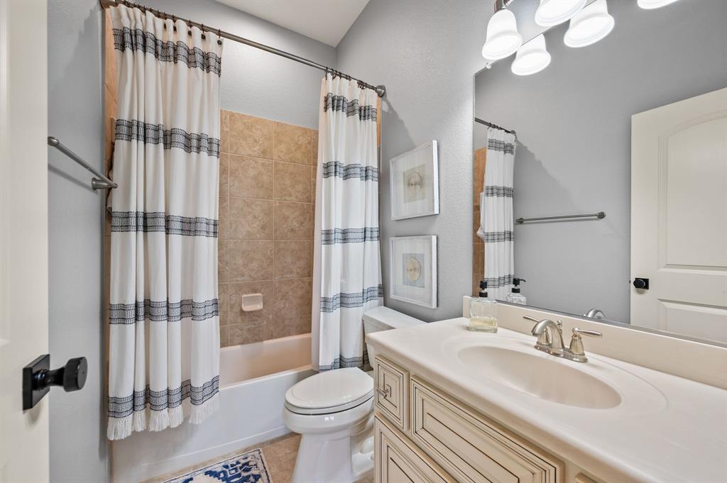 Villas of Colleyville - Residential