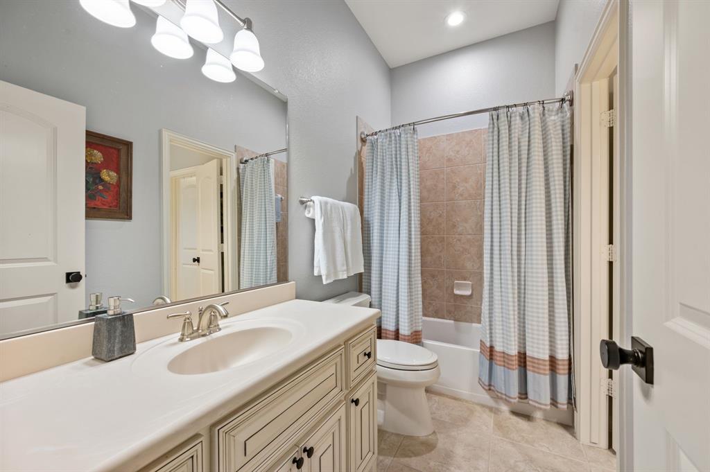 Villas of Colleyville - Residential
