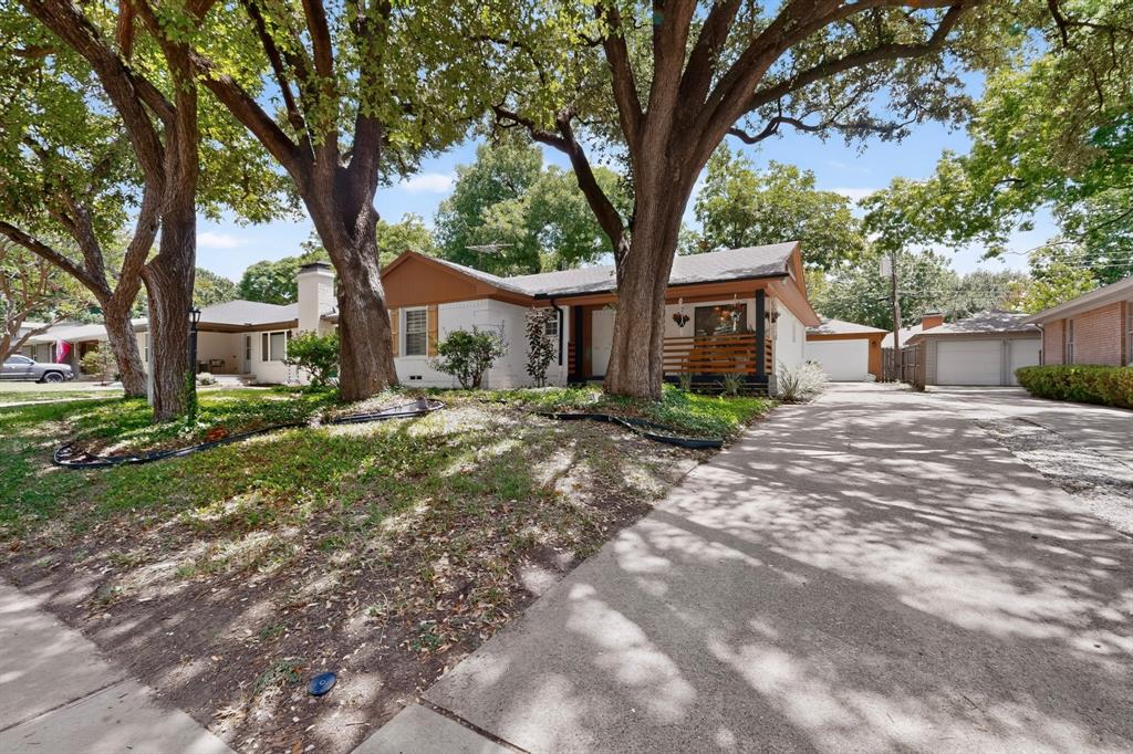 Lochwood - Residential