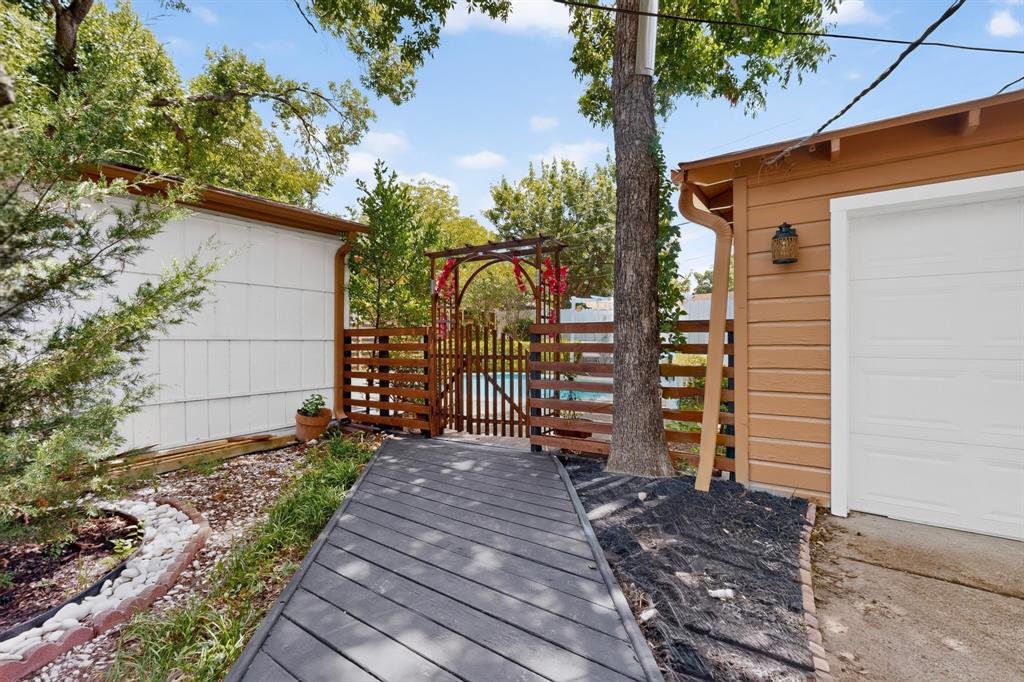 Lochwood - Residential