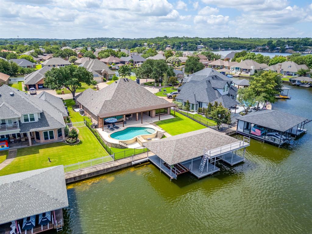 Waters Edge - Residential