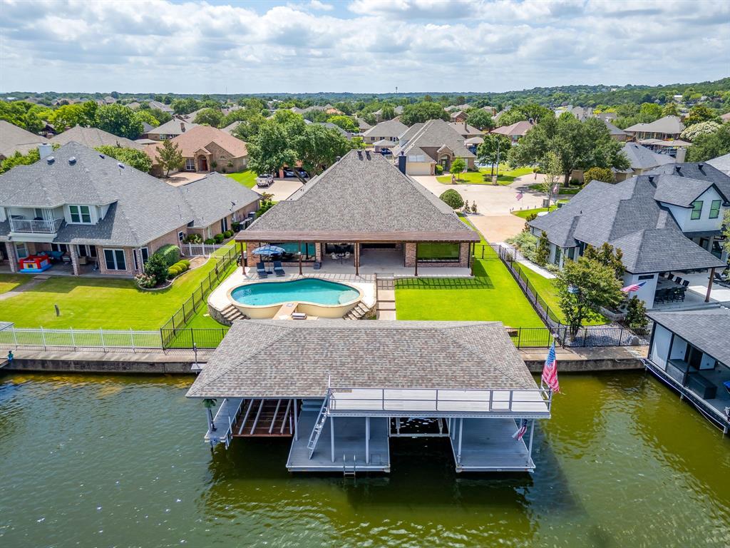 Waters Edge - Residential