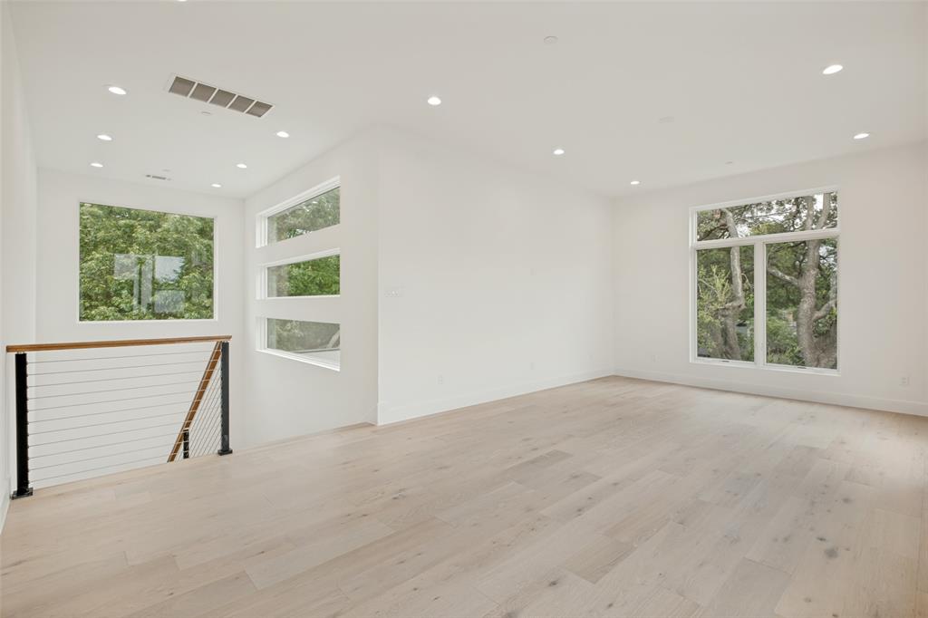 PRESTON BROOK ESTATES NO 2 - Residential