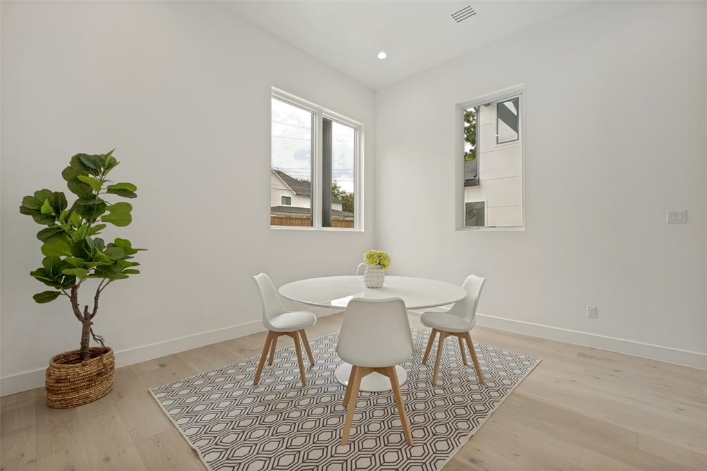 PRESTON BROOK ESTATES NO 2 - Residential