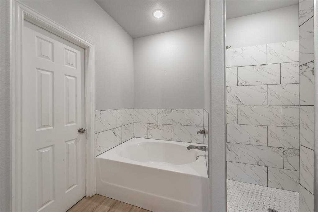 Original Cleburn - Residential